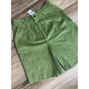 Woman 14 Green Corduroy Pleated High Waist Shorts 80s Y2K Grandpa Dad